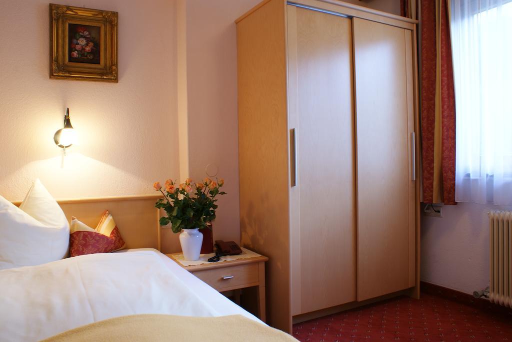 Gasthof Riederhof ゲルロス 部屋 写真